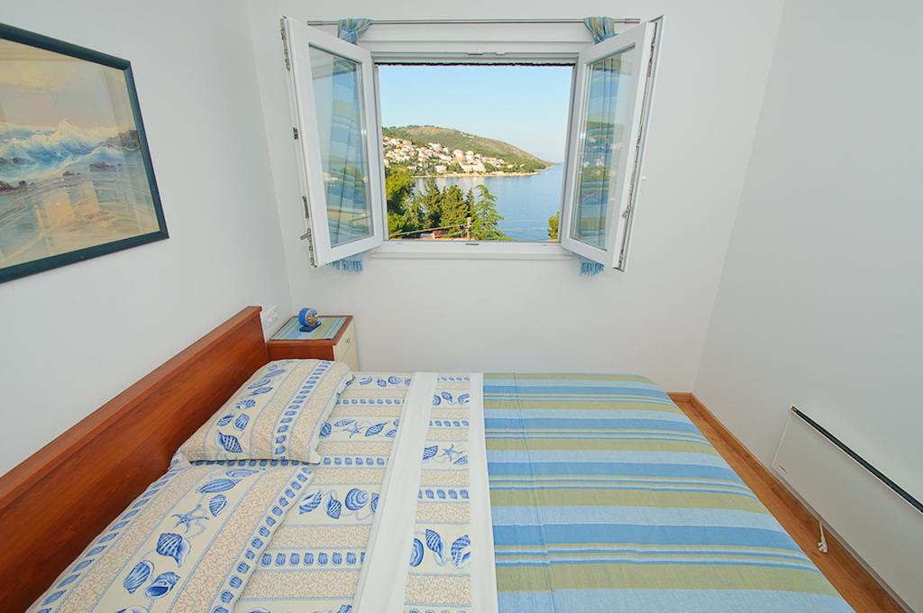 Zigulin Apartment Trogir Buitenkant foto