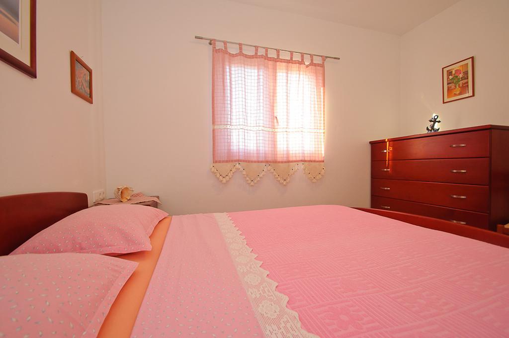 Zigulin Apartment Trogir Buitenkant foto