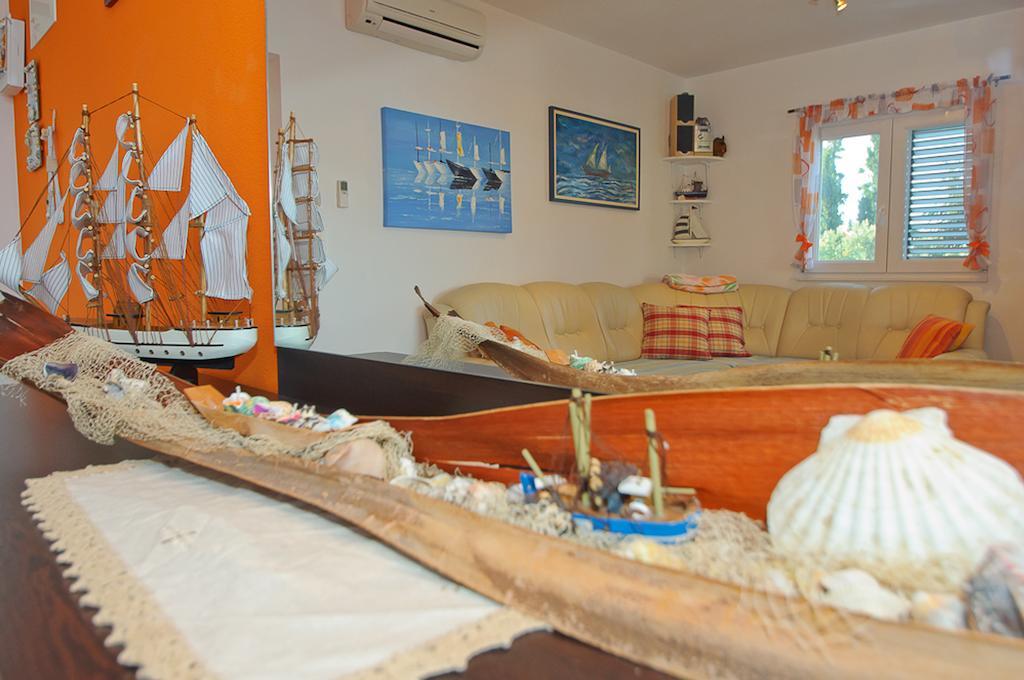 Zigulin Apartment Trogir Kamer foto