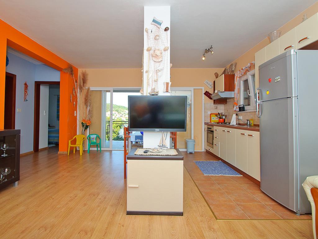 Zigulin Apartment Trogir Buitenkant foto